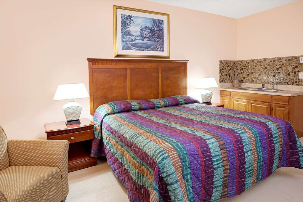 Knights Inn Hallandale Hallandale Beach Δωμάτιο φωτογραφία